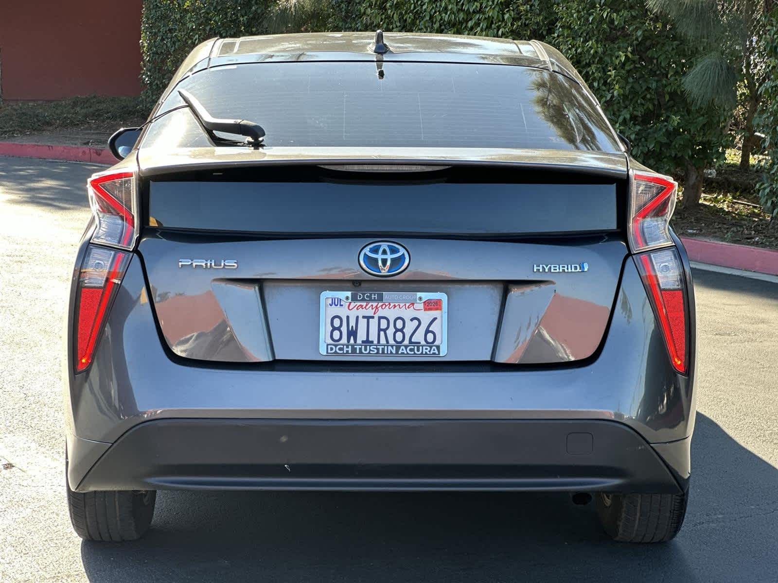 Thumbnail: 2016 Toyota Prius - 5