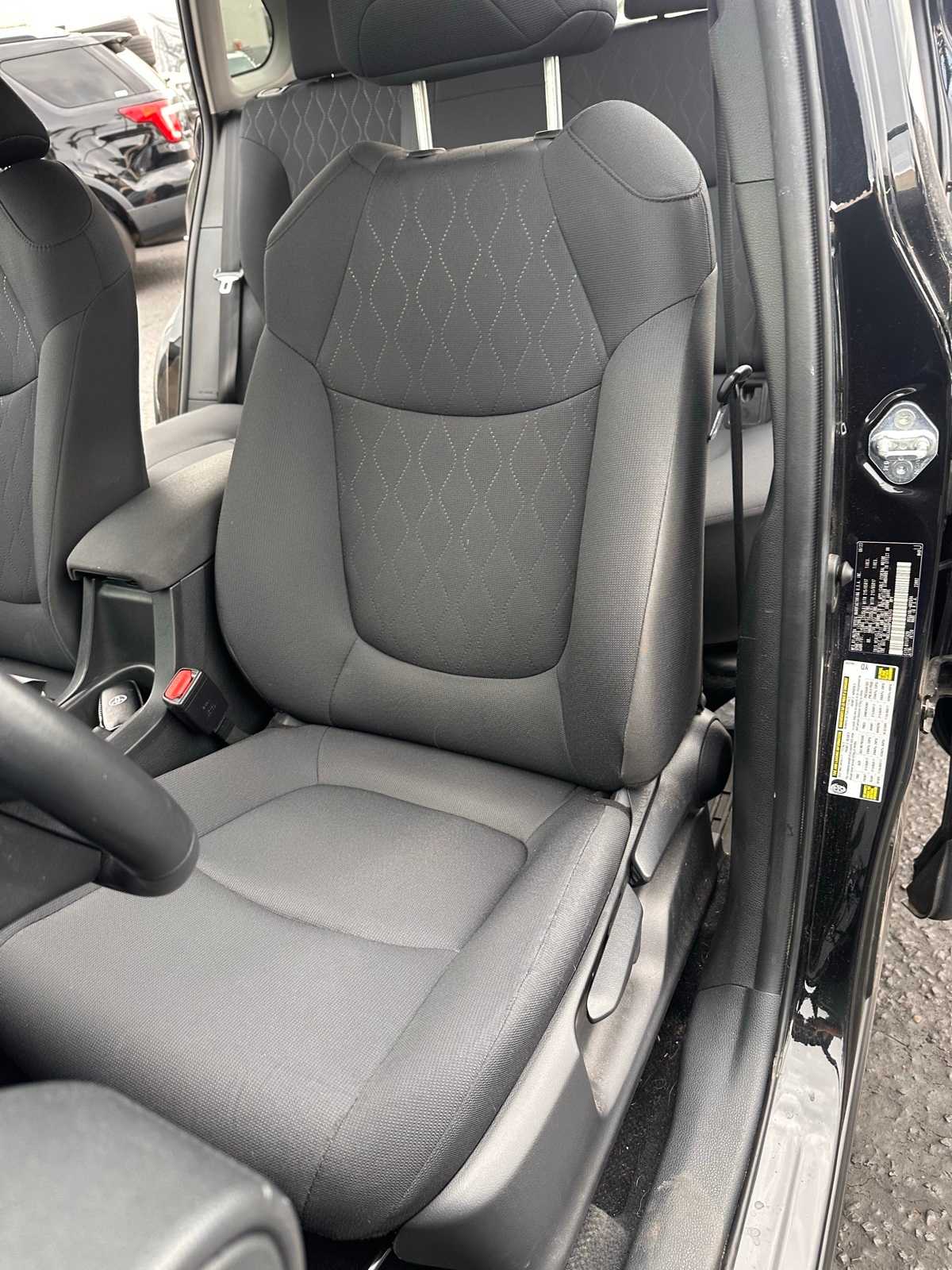 Thumbnail: 2023 Toyota Corolla Cross - 14