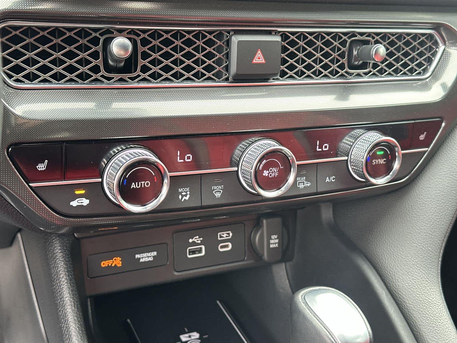 Thumbnail: 2024 Acura Integra - 27