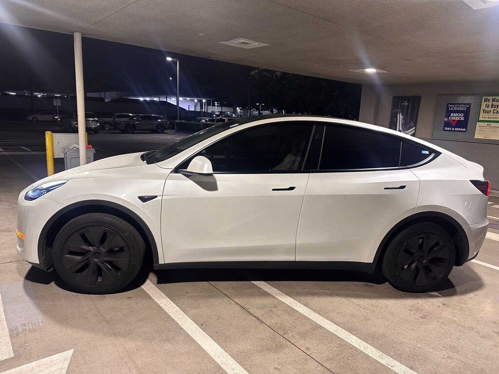Used 2025 Tesla Model Y Long Range SUV