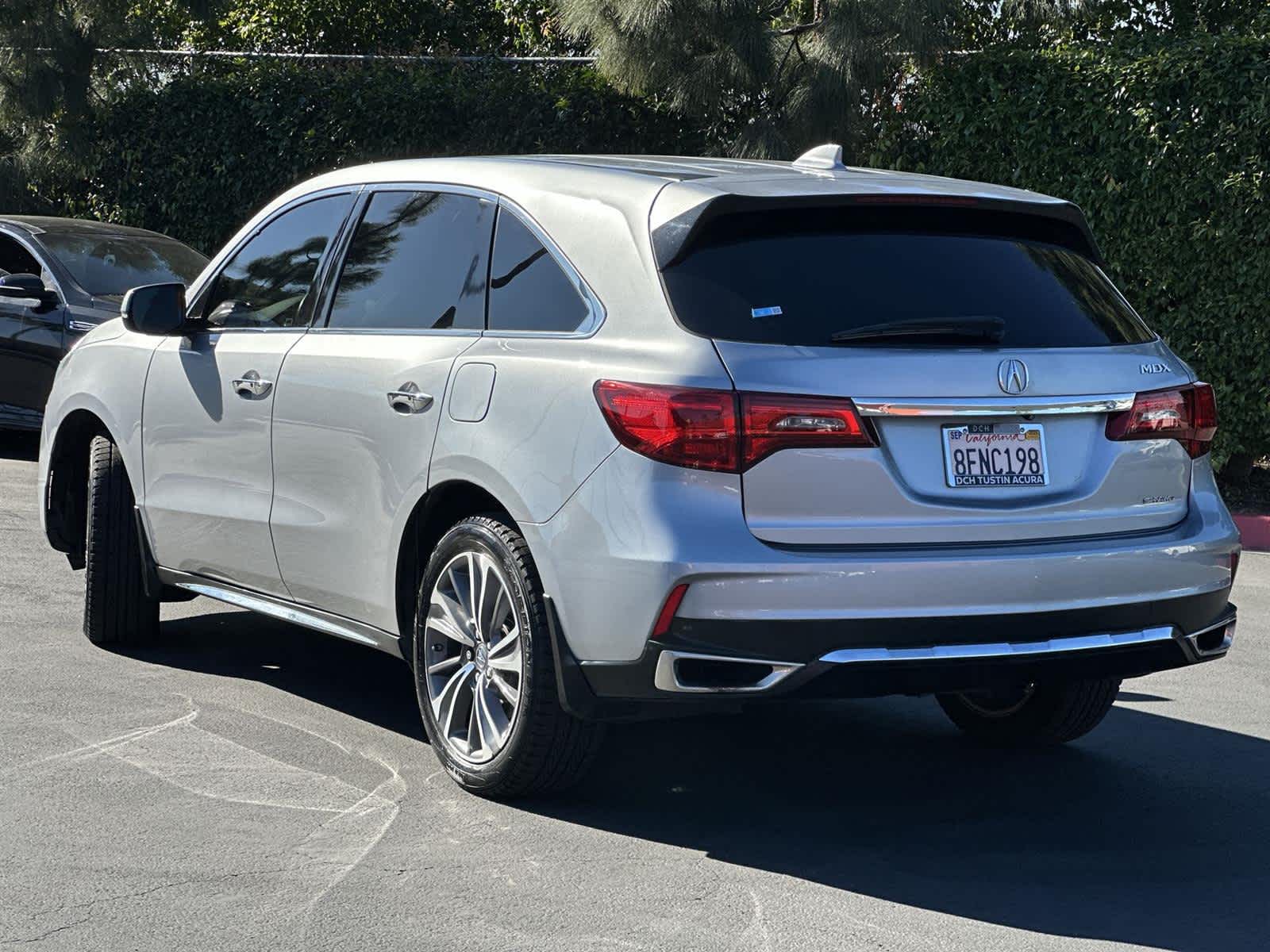Thumbnail: 2018 Acura MDX - 4