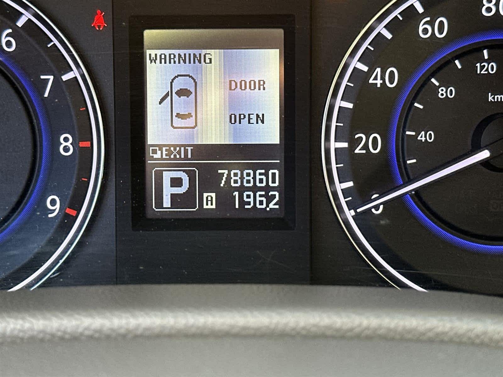 Thumbnail: 2011 INFINITI G37 - 19