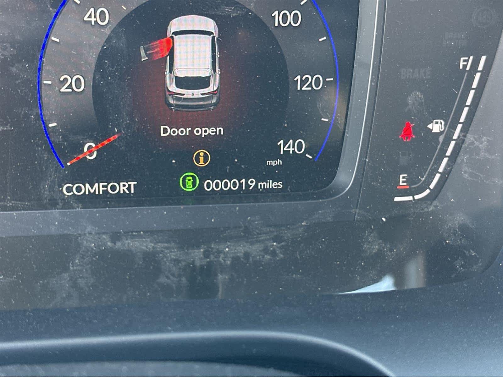 Thumbnail: 2025 Acura ADX - 18