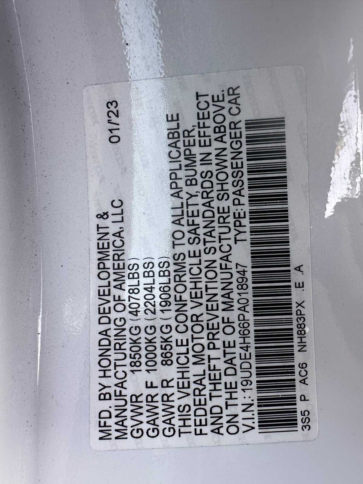 Thumbnail: 2023 Acura Integra - 21