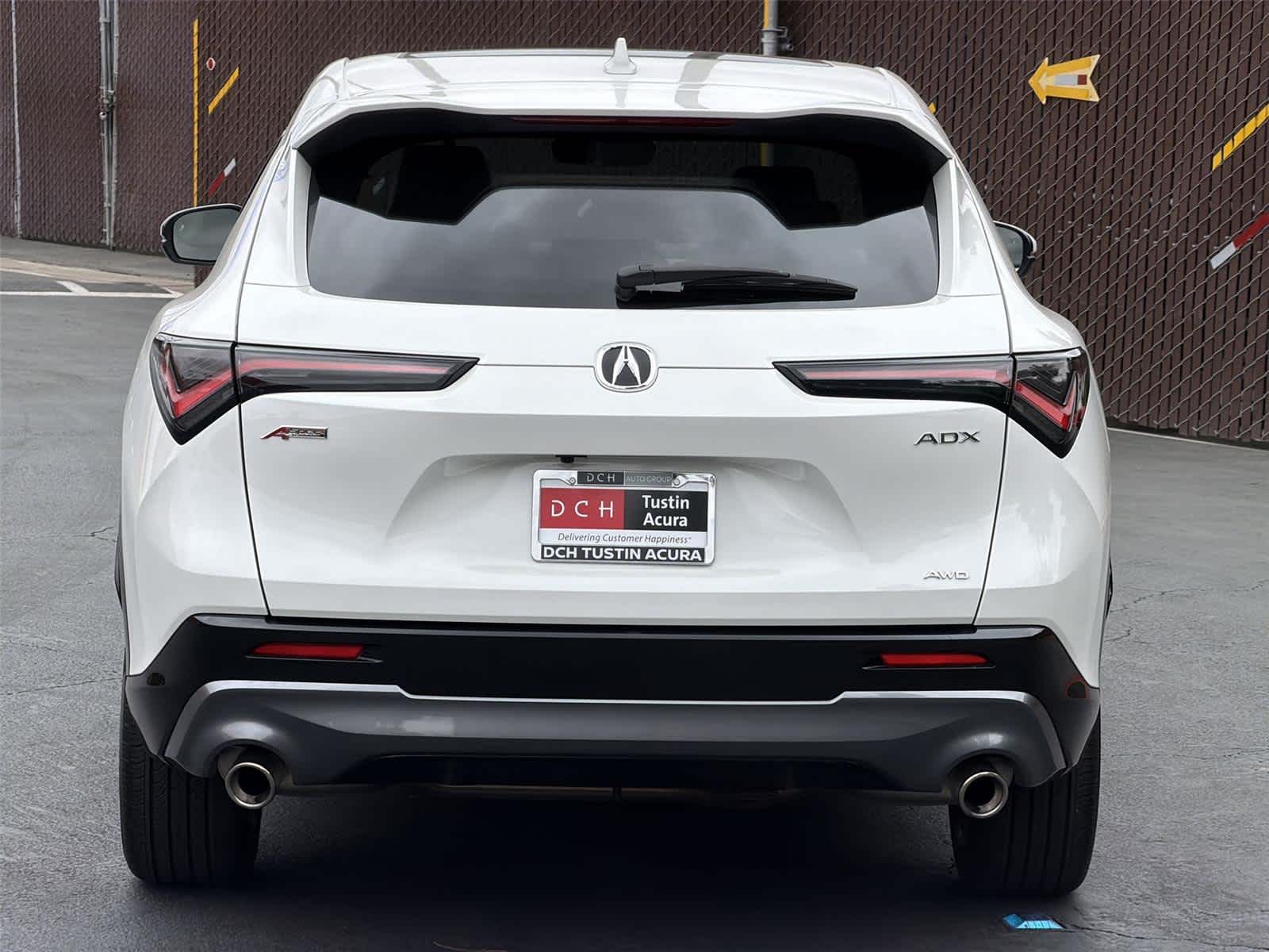 Thumbnail: 2025 Acura ADX - 5