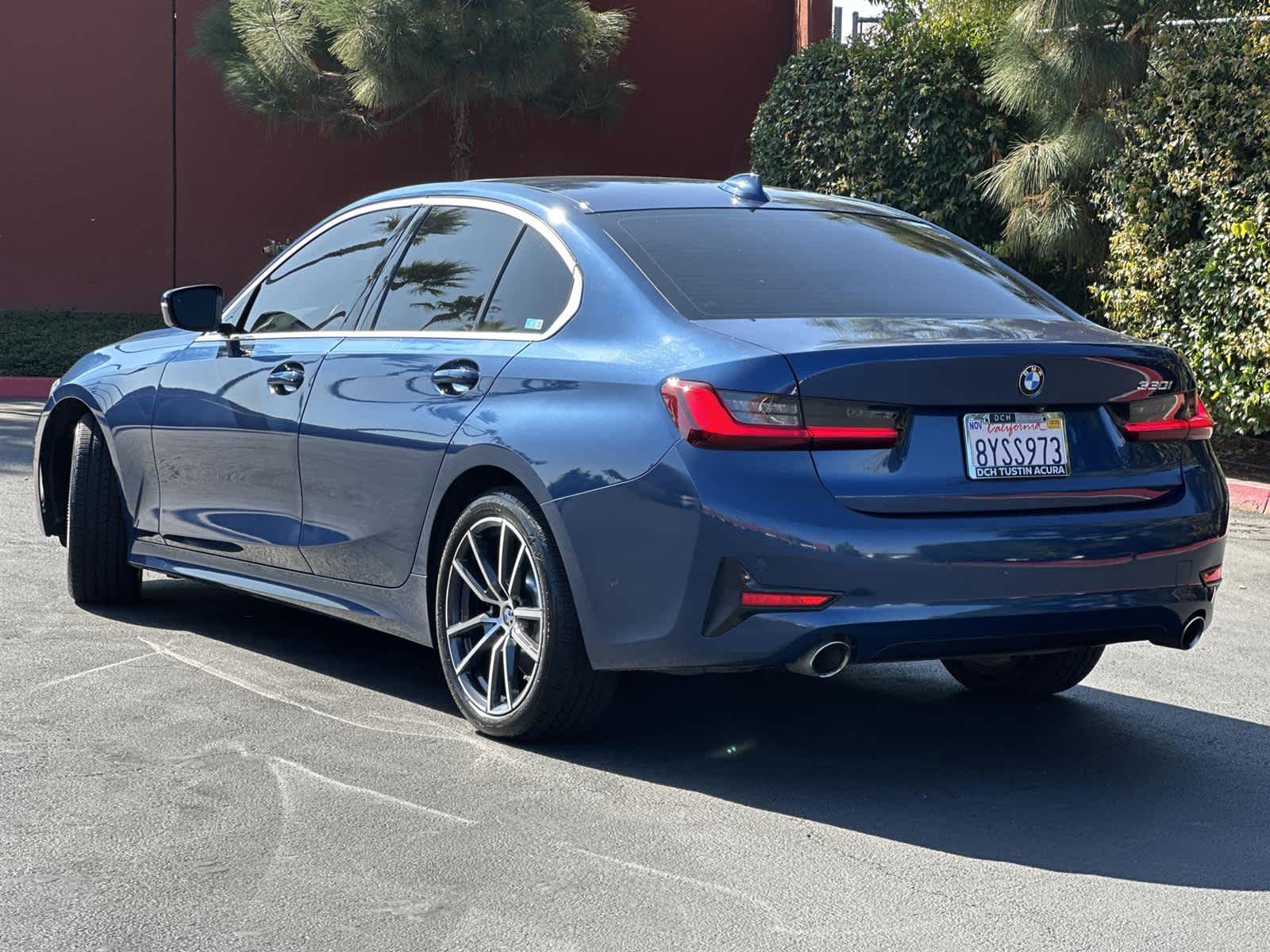 Thumbnail: 2022 BMW 3 Series - 4