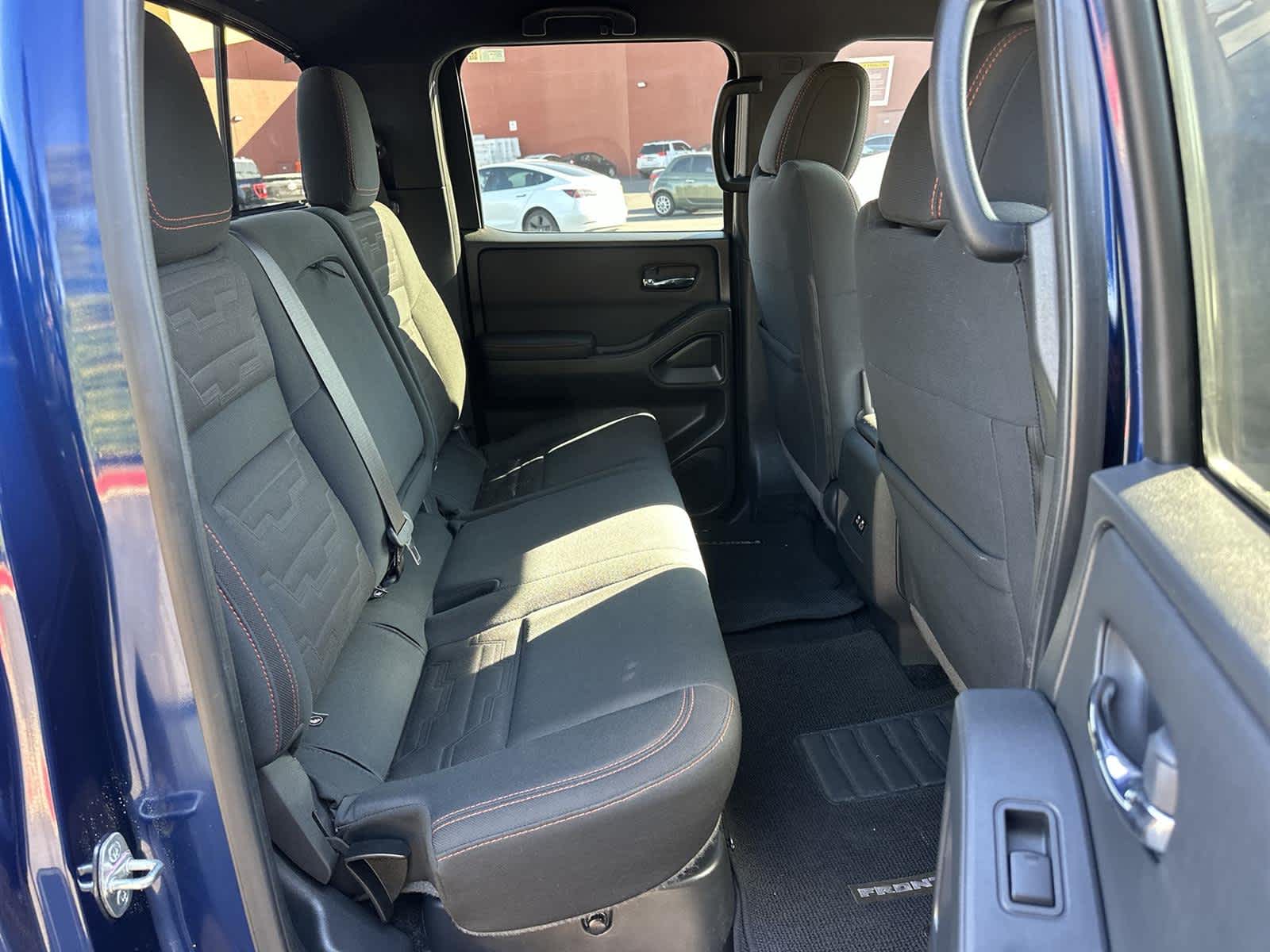 Thumbnail: 2022 Nissan Frontier - 13