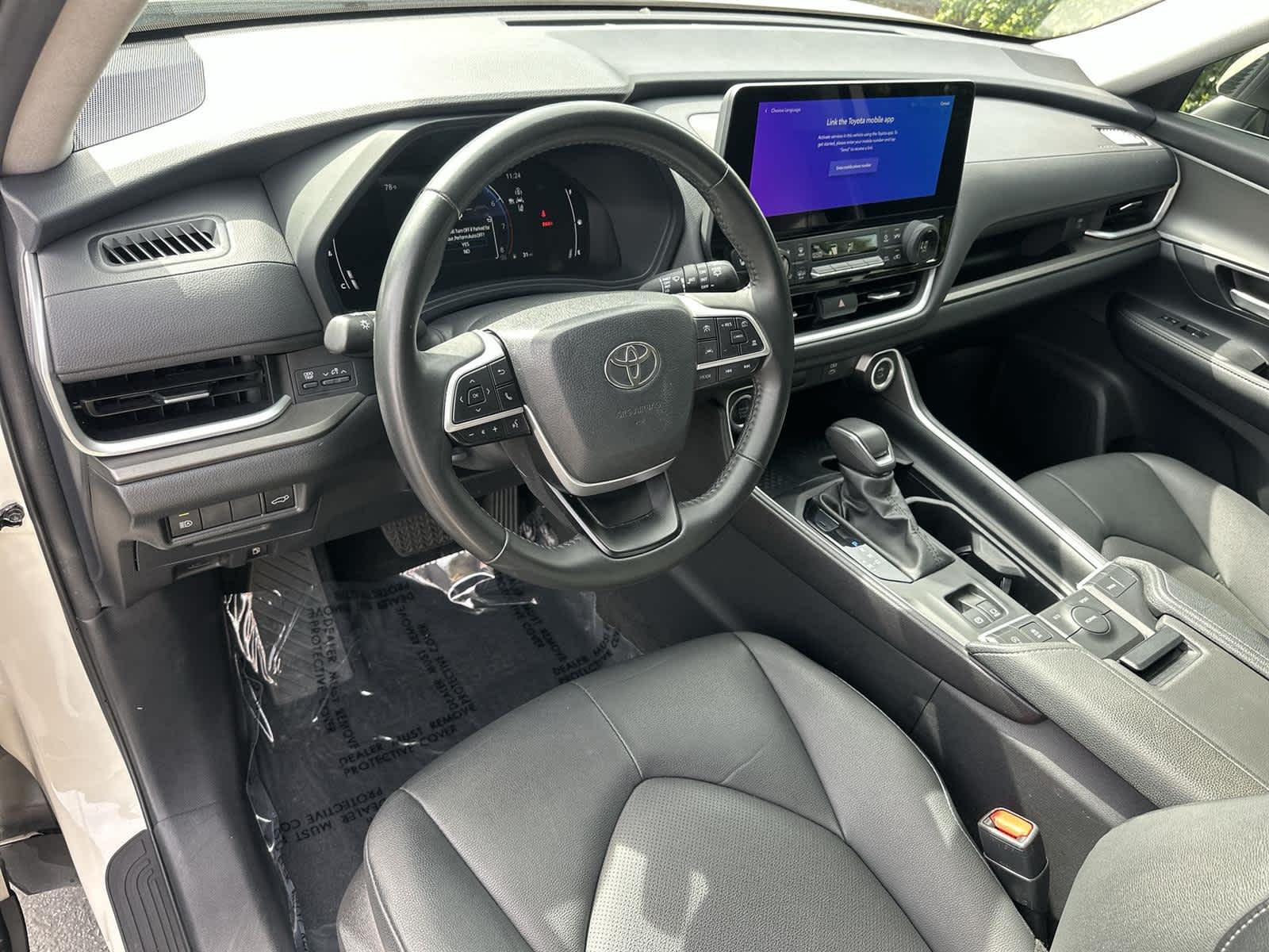 Thumbnail: 2024 Toyota Grand Highlander - 2