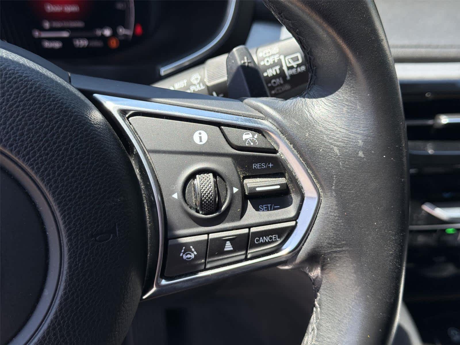 Thumbnail: 2023 Acura MDX - 34