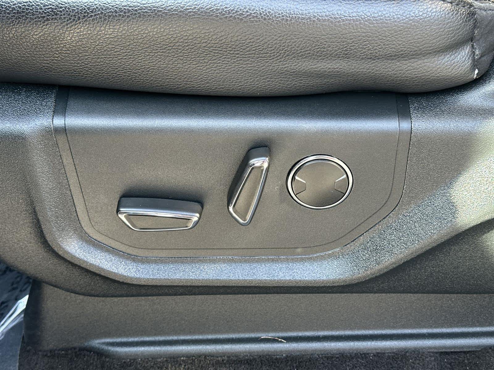 Thumbnail: 2019 Ford Expedition - 22