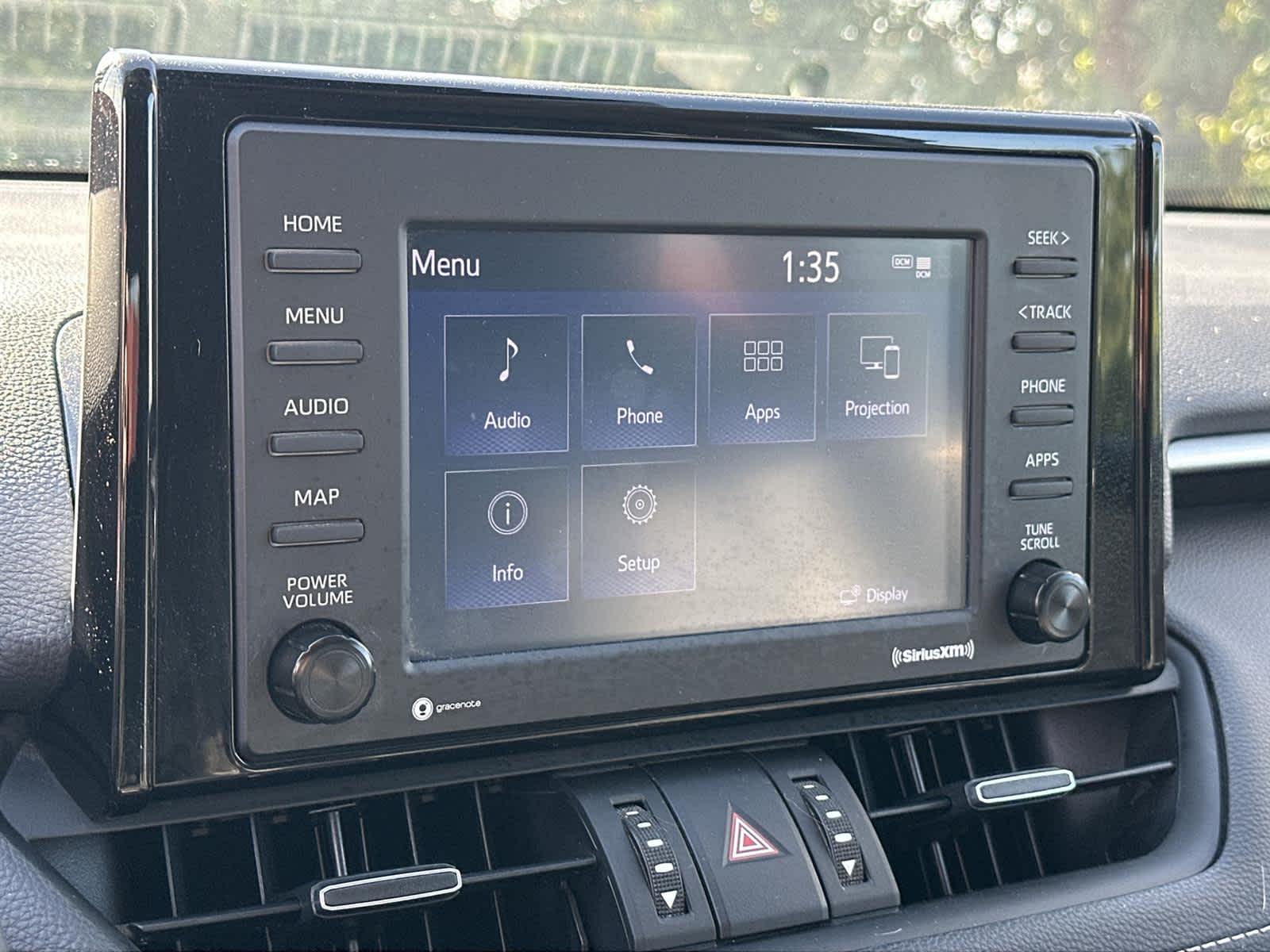 Thumbnail: 2022 Toyota RAV4 - 31