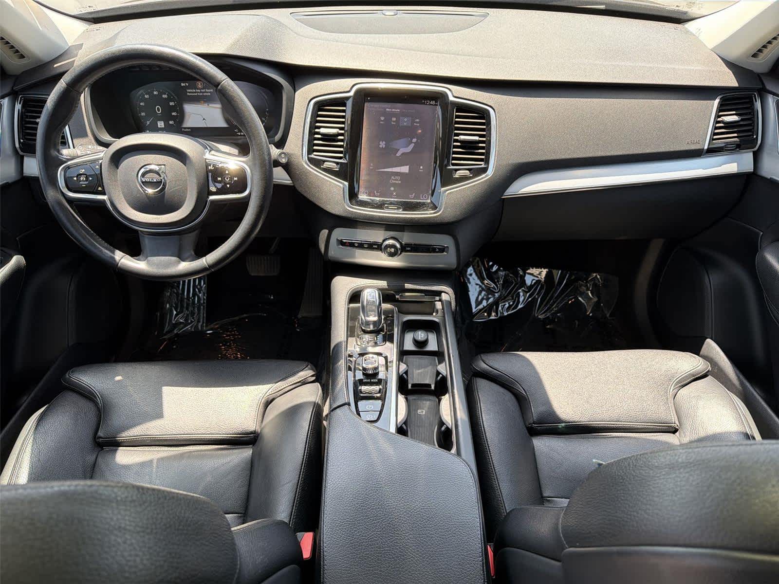 Thumbnail: 2016 Volvo XC90 - 11