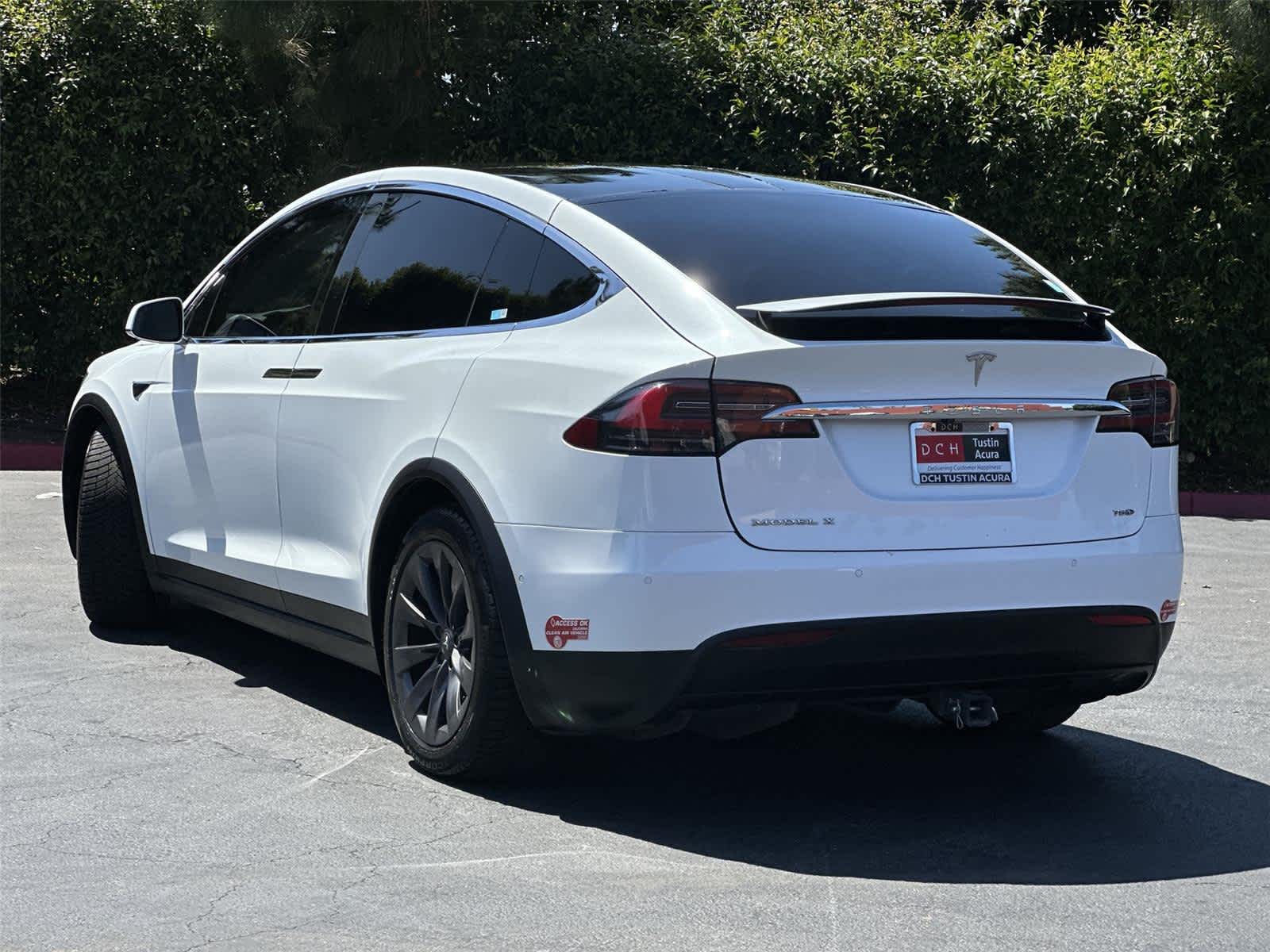 Thumbnail: 2018 Tesla Model X - 4