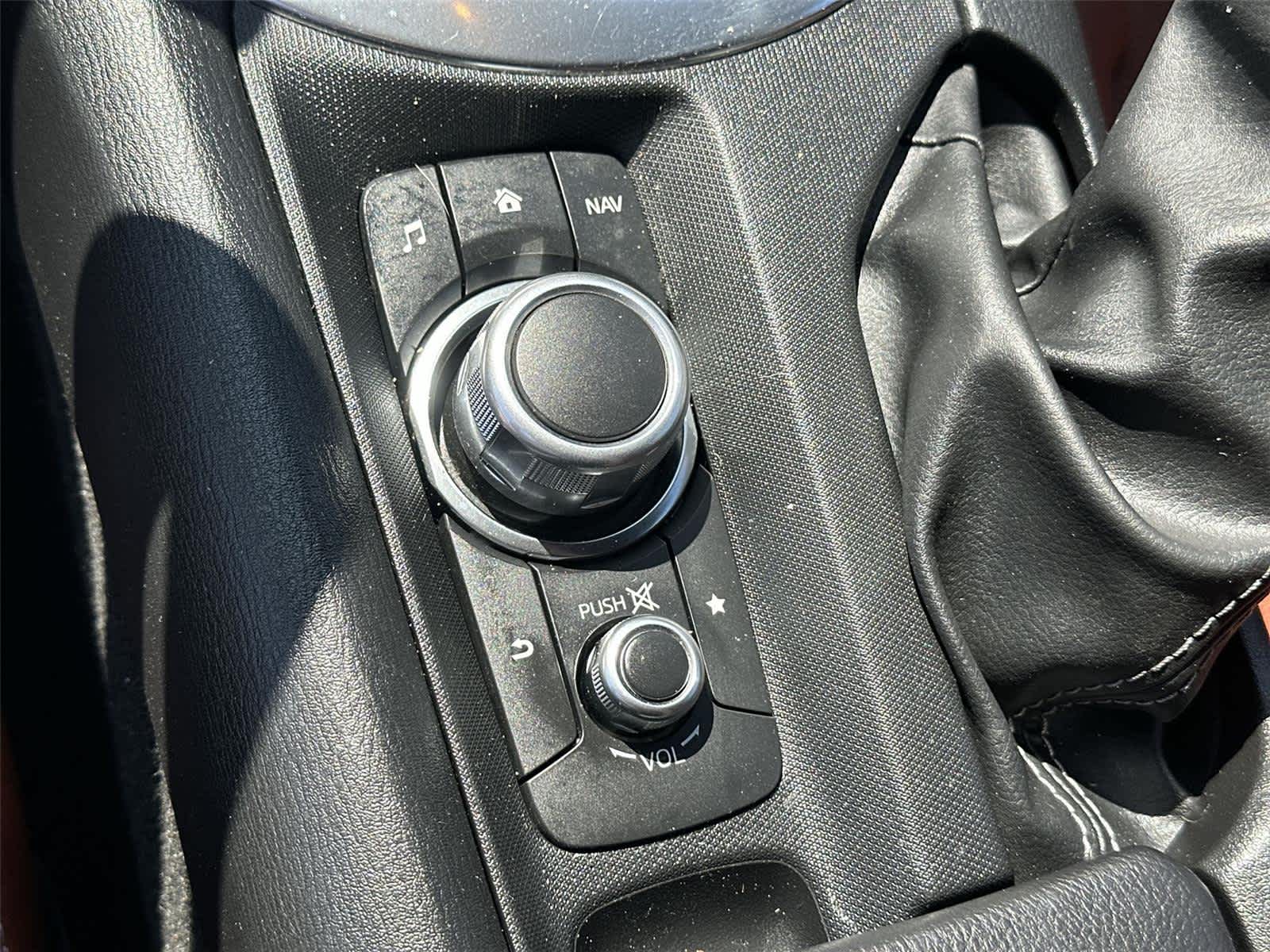 Thumbnail: 2023 Mazda MX-5 Miata - 27