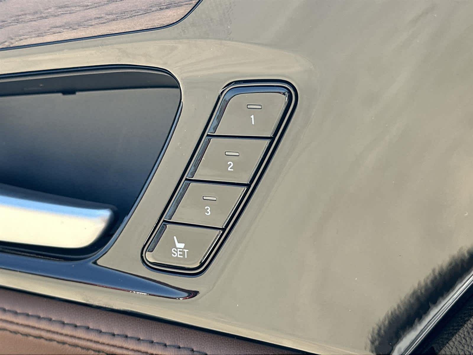 Thumbnail: 2026 Acura MDX - 29