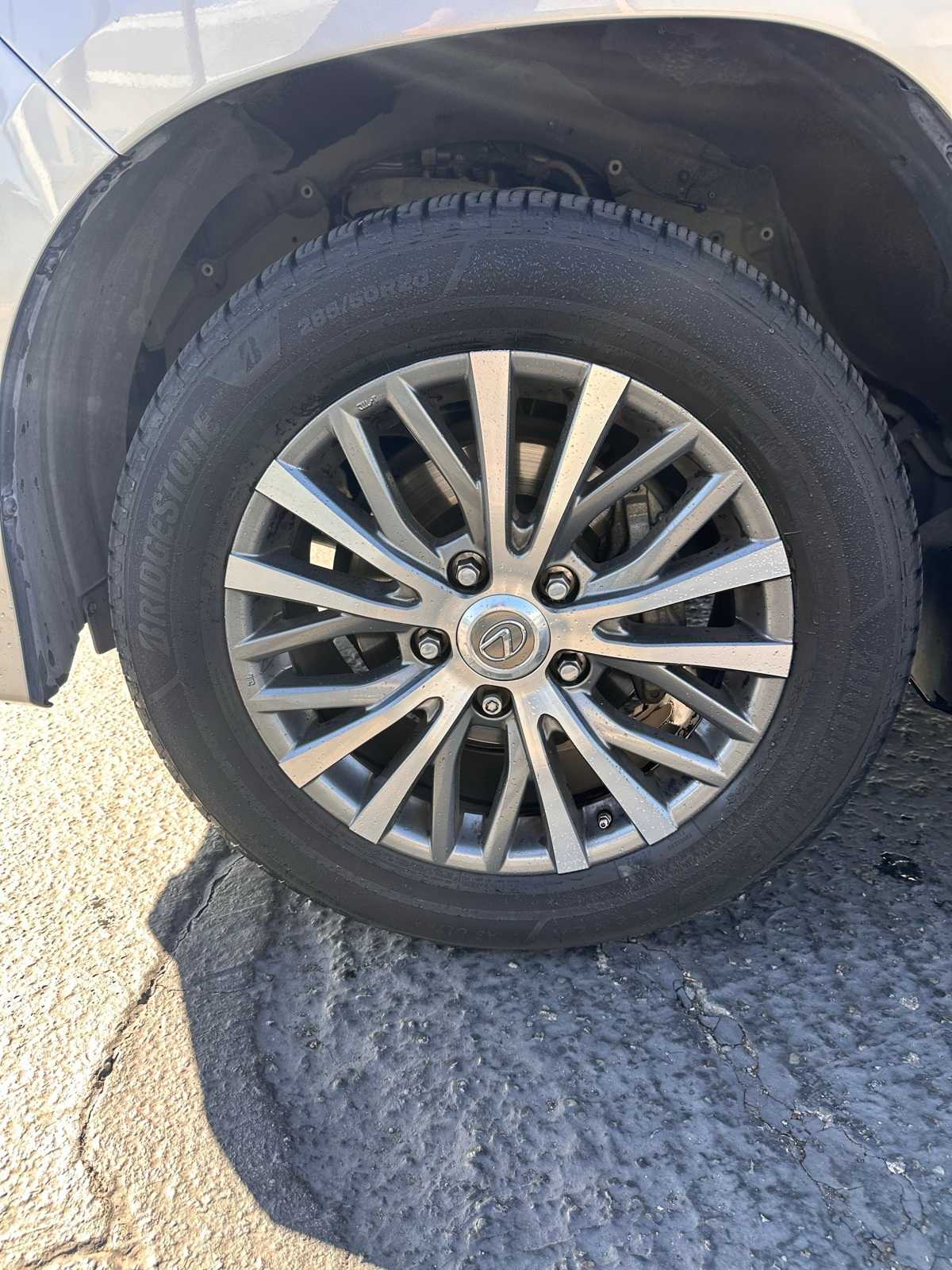 Thumbnail: 2019 Lexus LX - 9