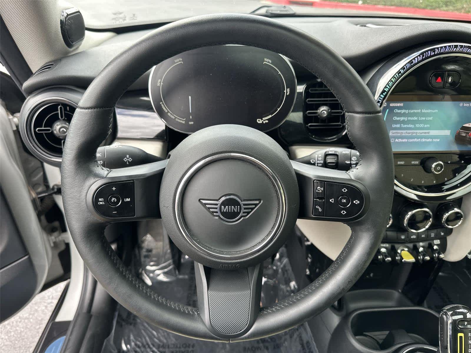 Thumbnail: 2022 MINI Cooper Hardtop - 15