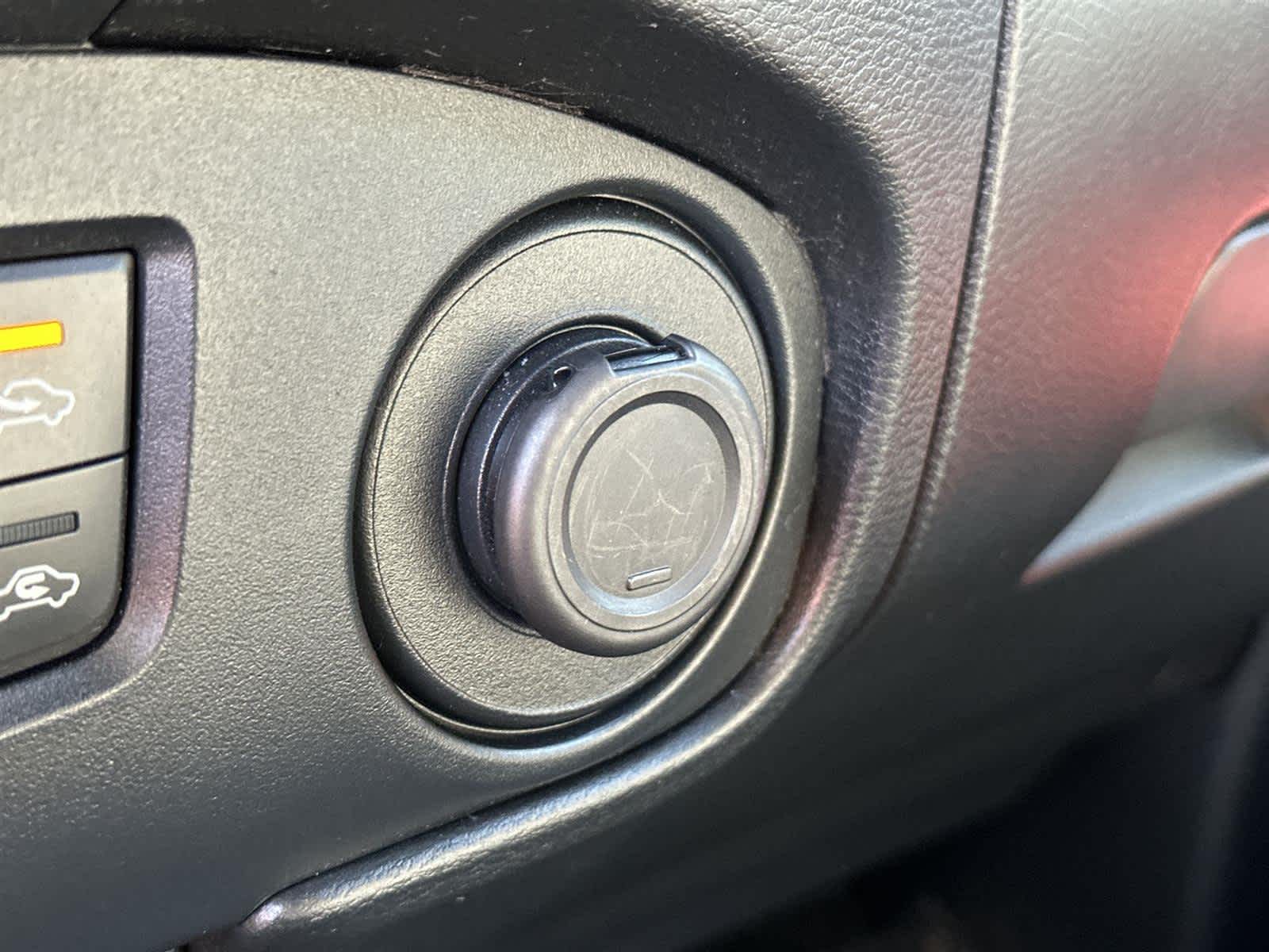 Thumbnail: 2022 Nissan Frontier - 27