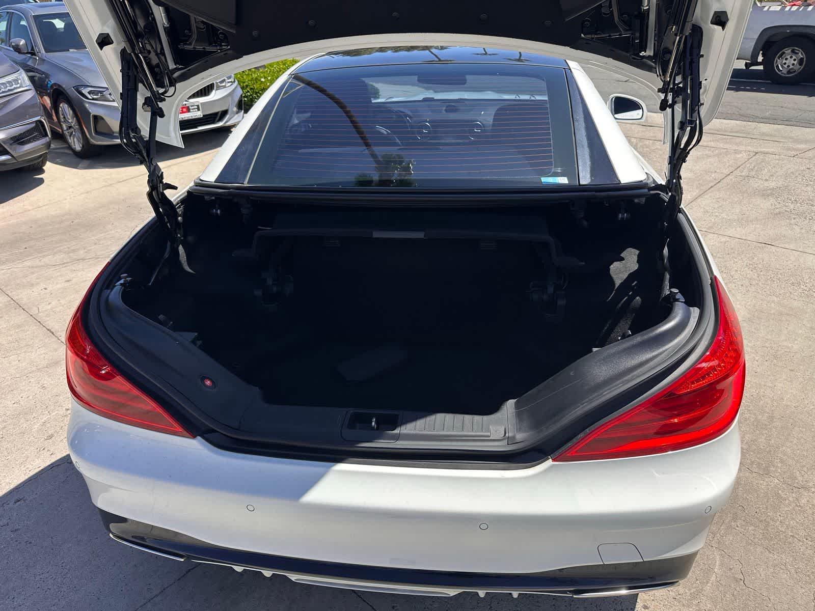 Thumbnail: 2018 Mercedes-Benz SL-Class - 10