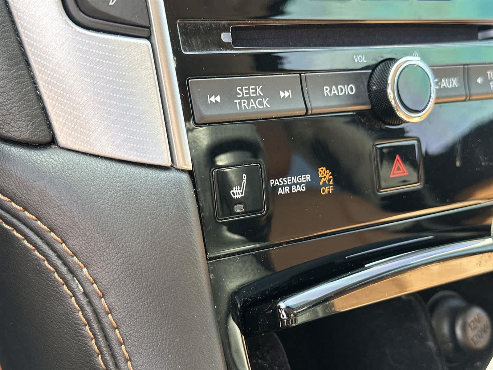 Thumbnail: 2023 INFINITI Q50 - 25