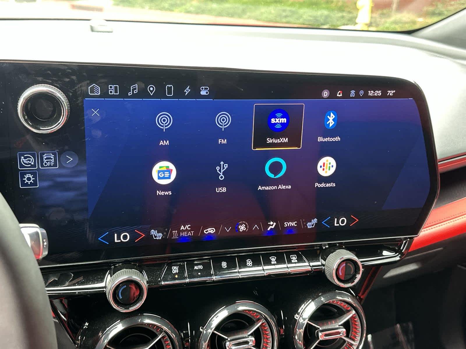 Thumbnail: 2024 Chevrolet Blazer EV - 16