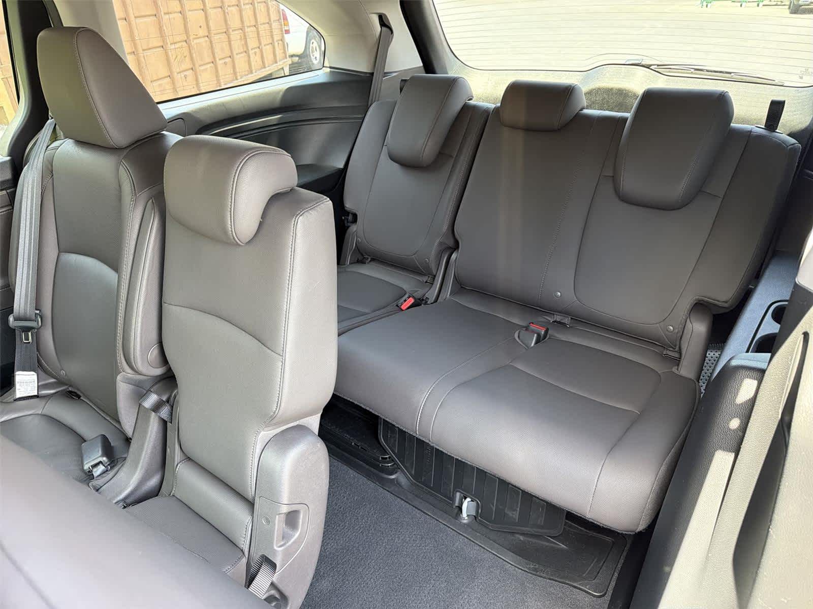 Thumbnail: 2020 Honda Odyssey - 40