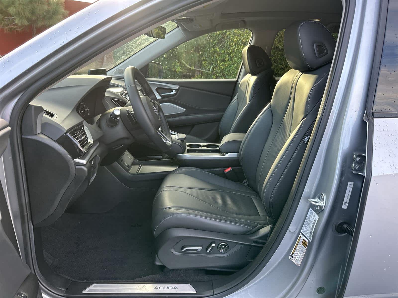 Thumbnail: 2025 Acura RDX - 11