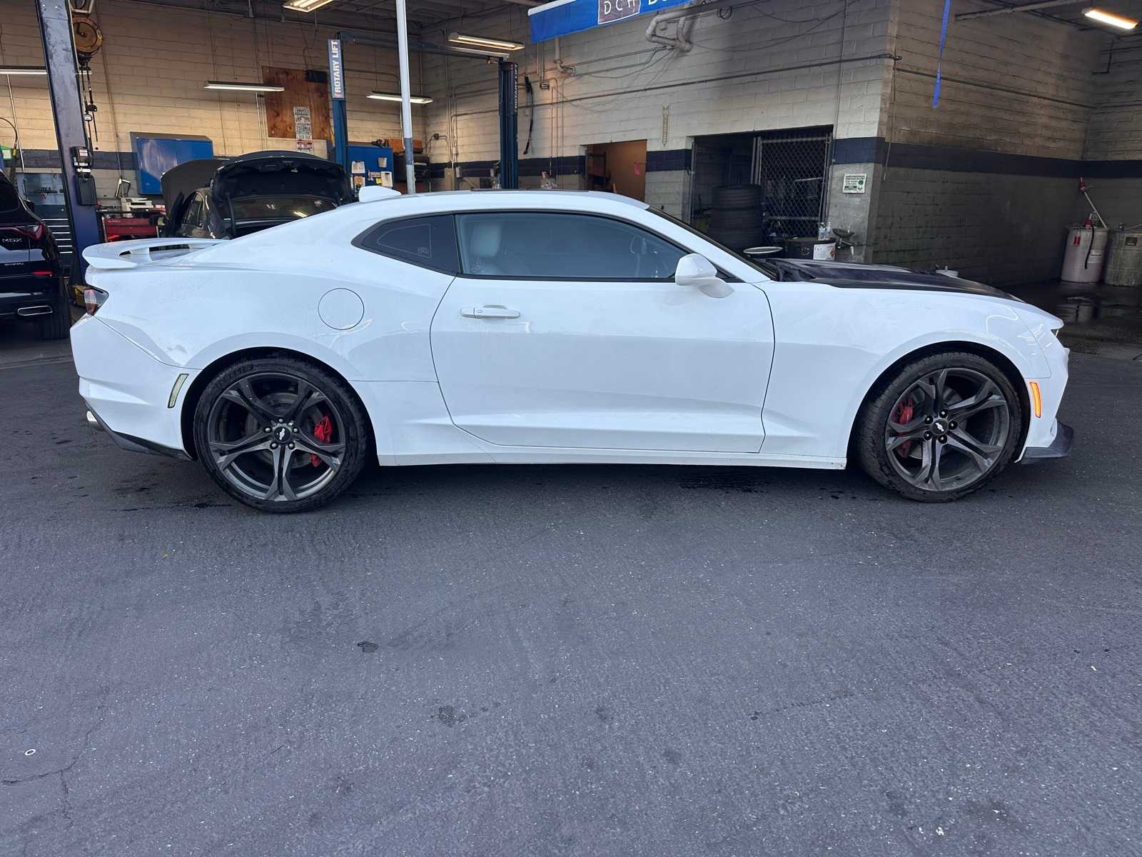 Thumbnail: 2021 Chevrolet Camaro - 6