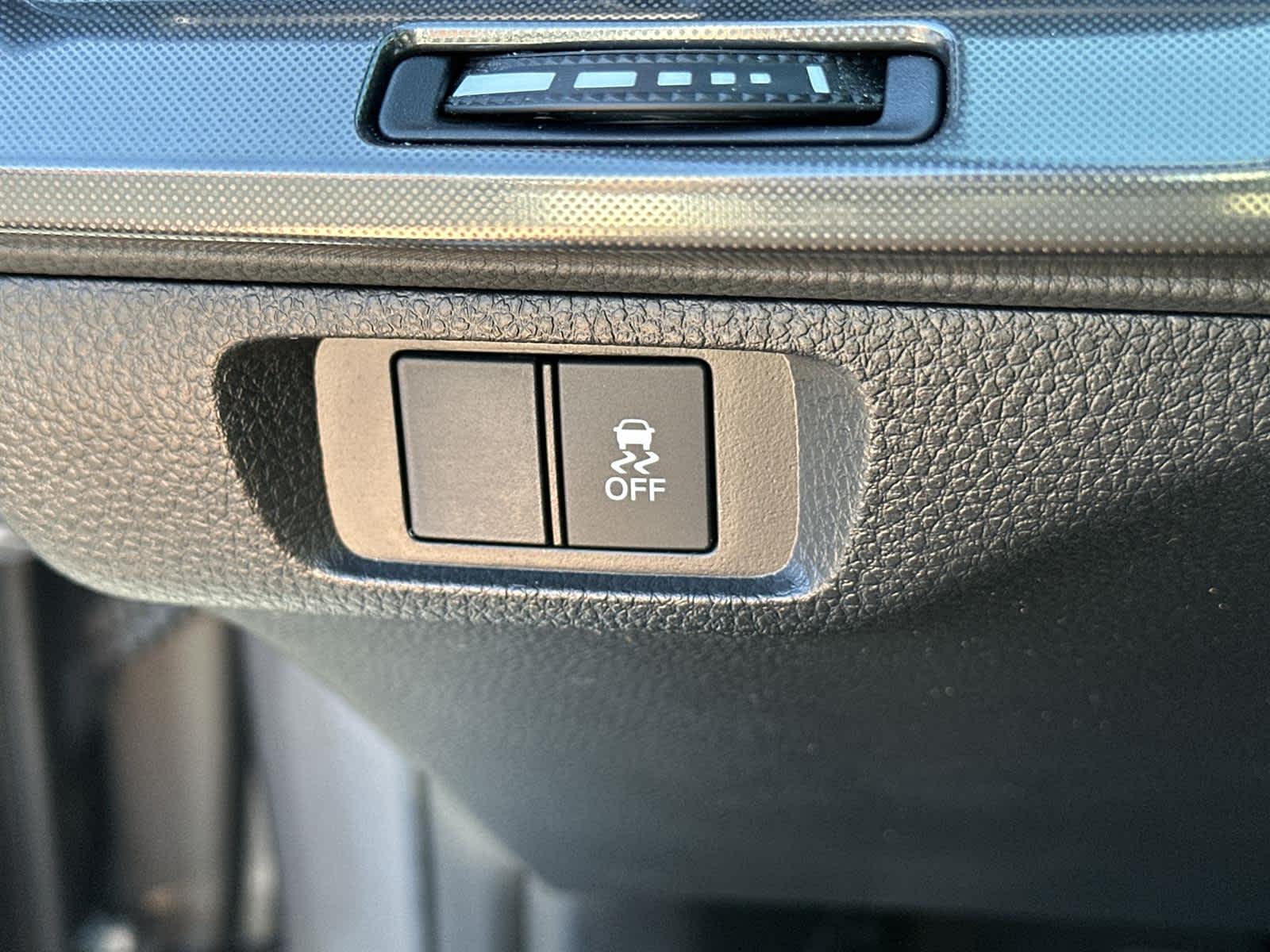 Thumbnail: 2023 Acura Integra - 29