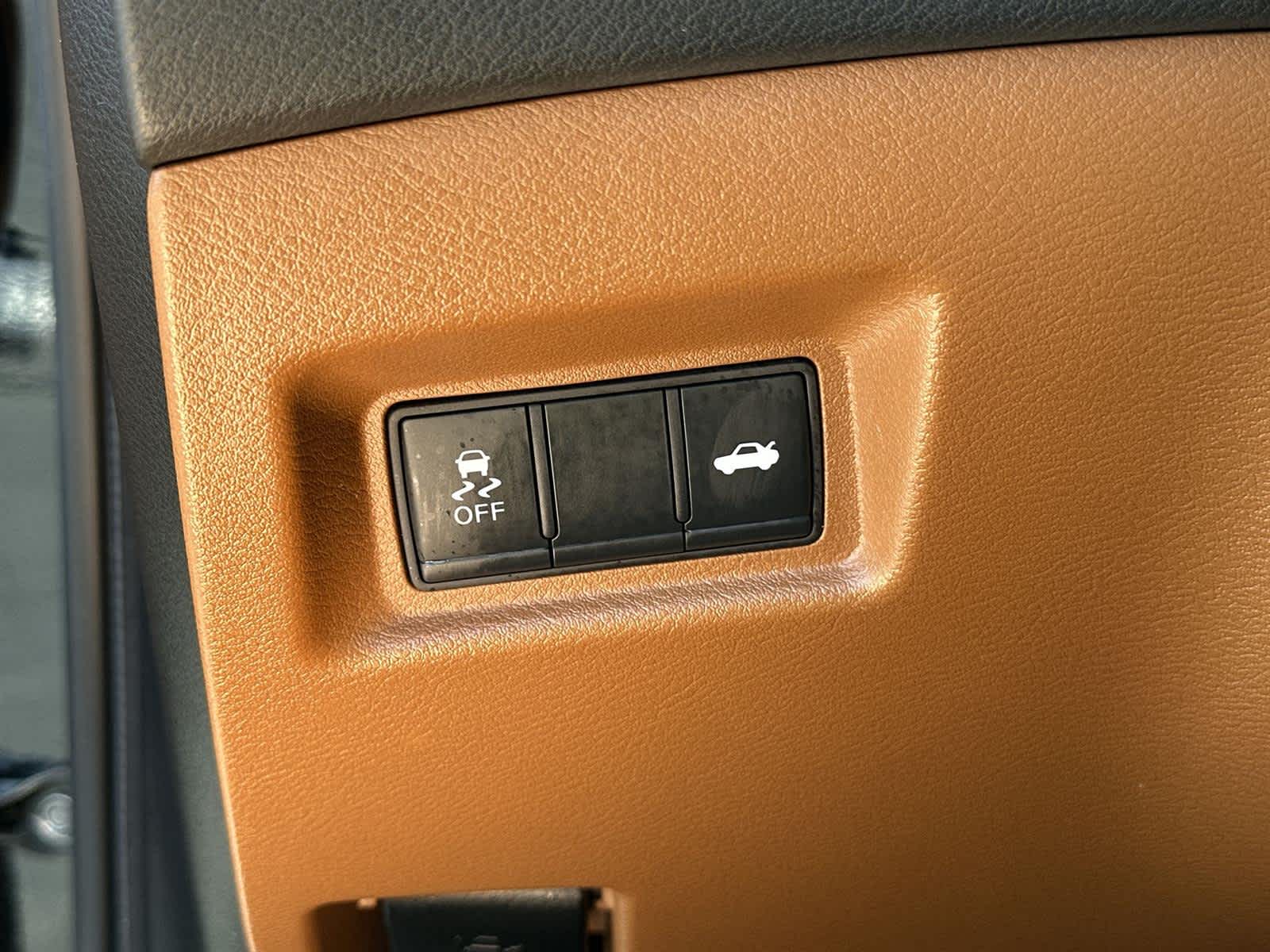 Thumbnail: 2023 INFINITI Q50 - 27