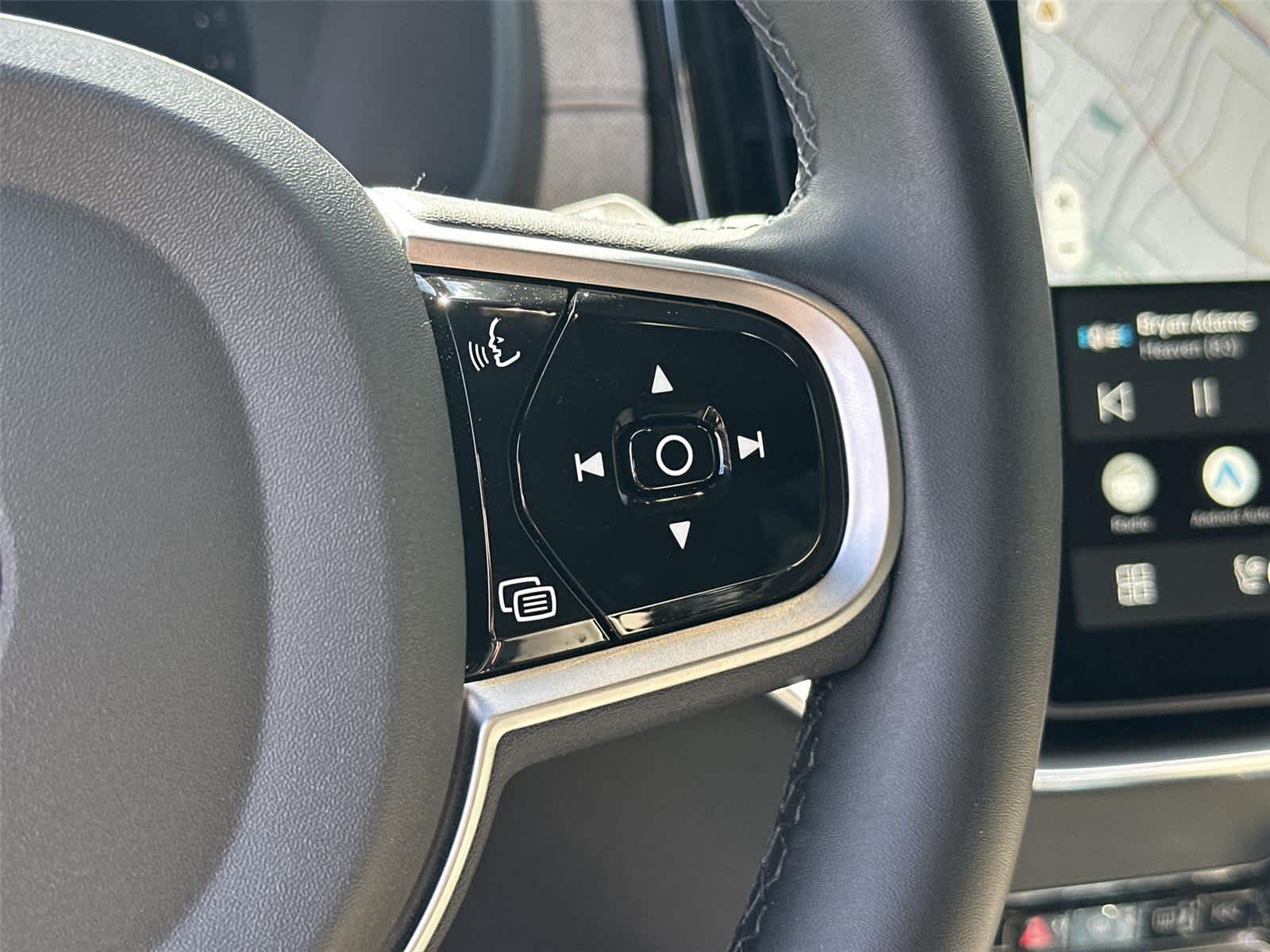 Thumbnail: 2026 Volvo XC90 - 35