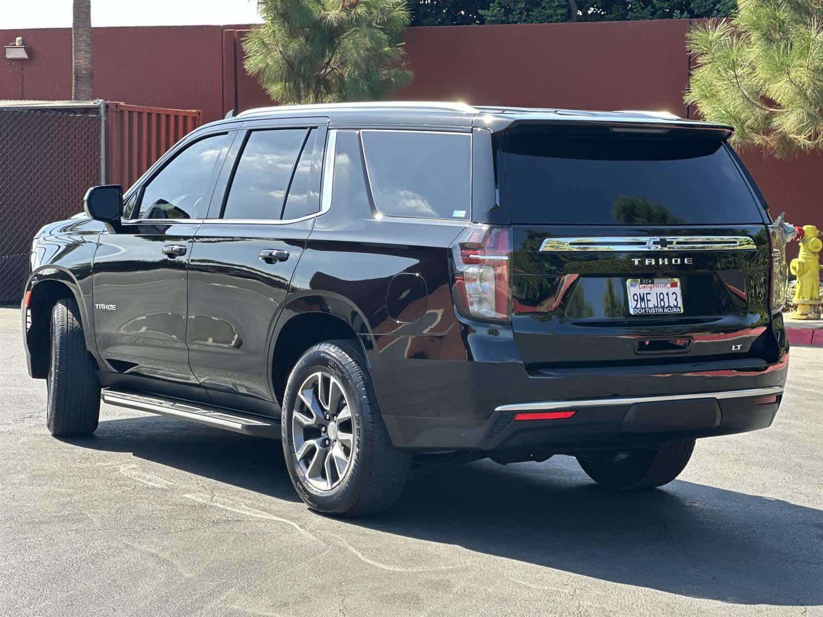 Thumbnail: 2024 Chevrolet Tahoe - 4