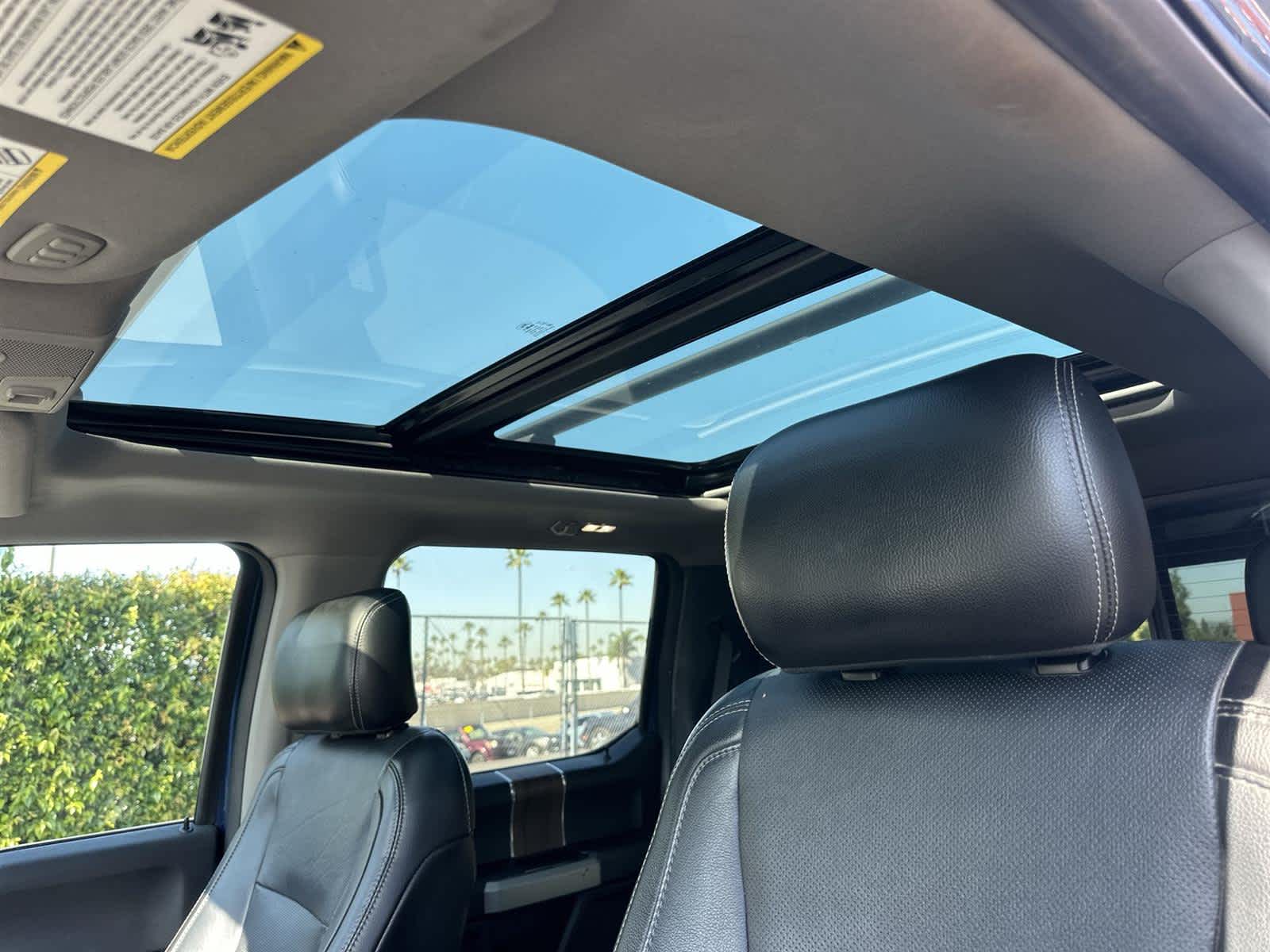 Thumbnail: 2017 Ford F-150 - 32