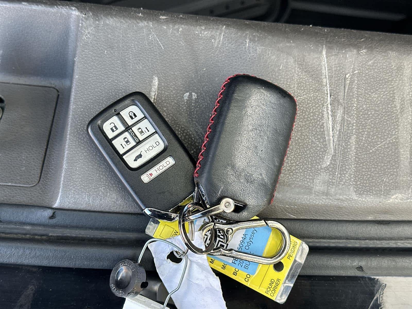 Thumbnail: 2015 Honda Odyssey - 20