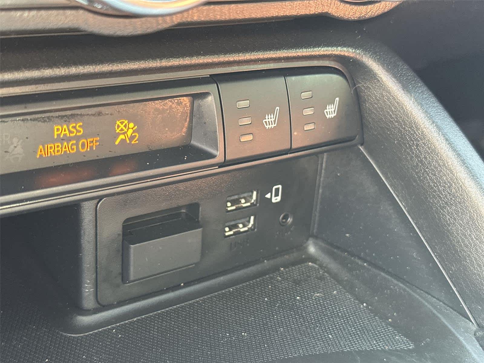 Thumbnail: 2023 Mazda MX-5 Miata - 25