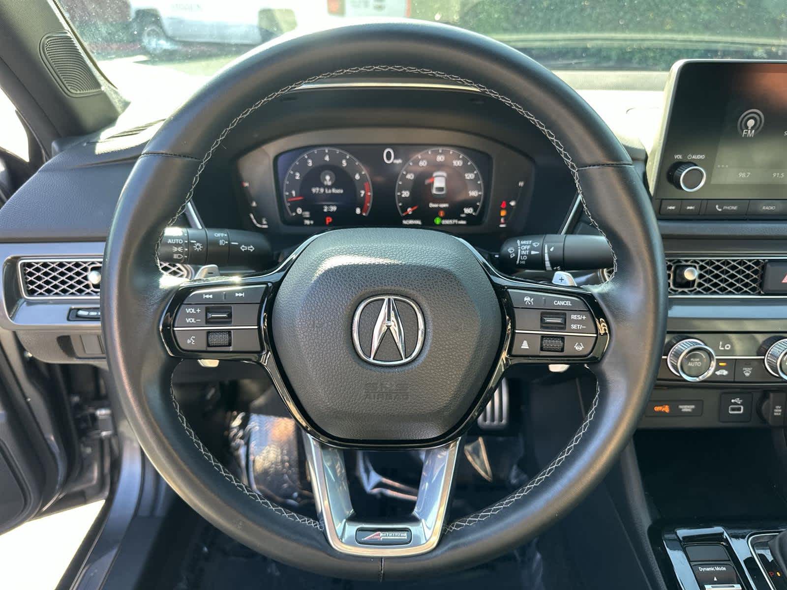 Thumbnail: 2023 Acura Integra - 15