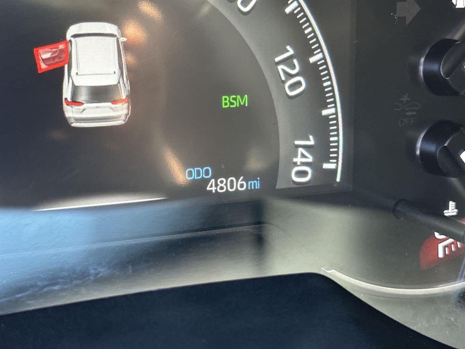 Thumbnail: 2025 Toyota RAV4 - 19