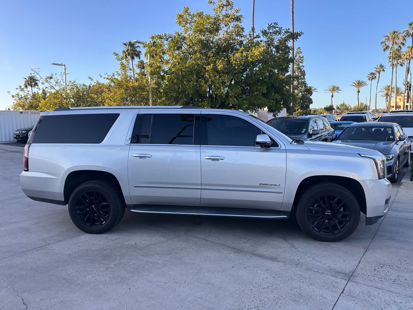 Thumbnail: 2018 GMC Yukon XL - 6