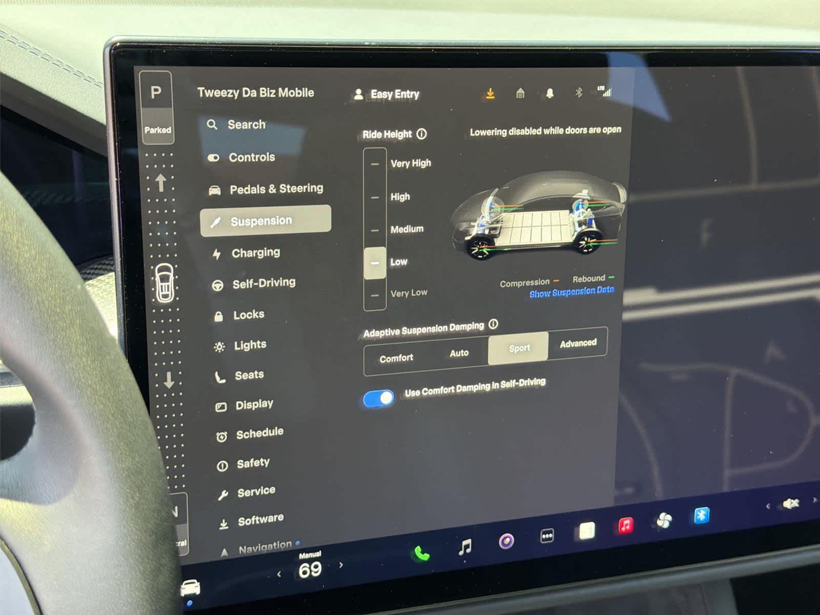 Thumbnail: 2022 Tesla Model X - 38