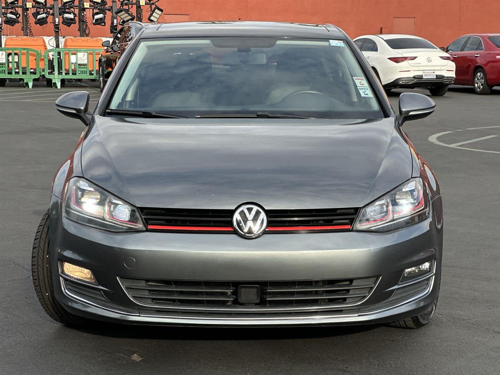 Thumbnail: 2017 Volkswagen Golf - 6