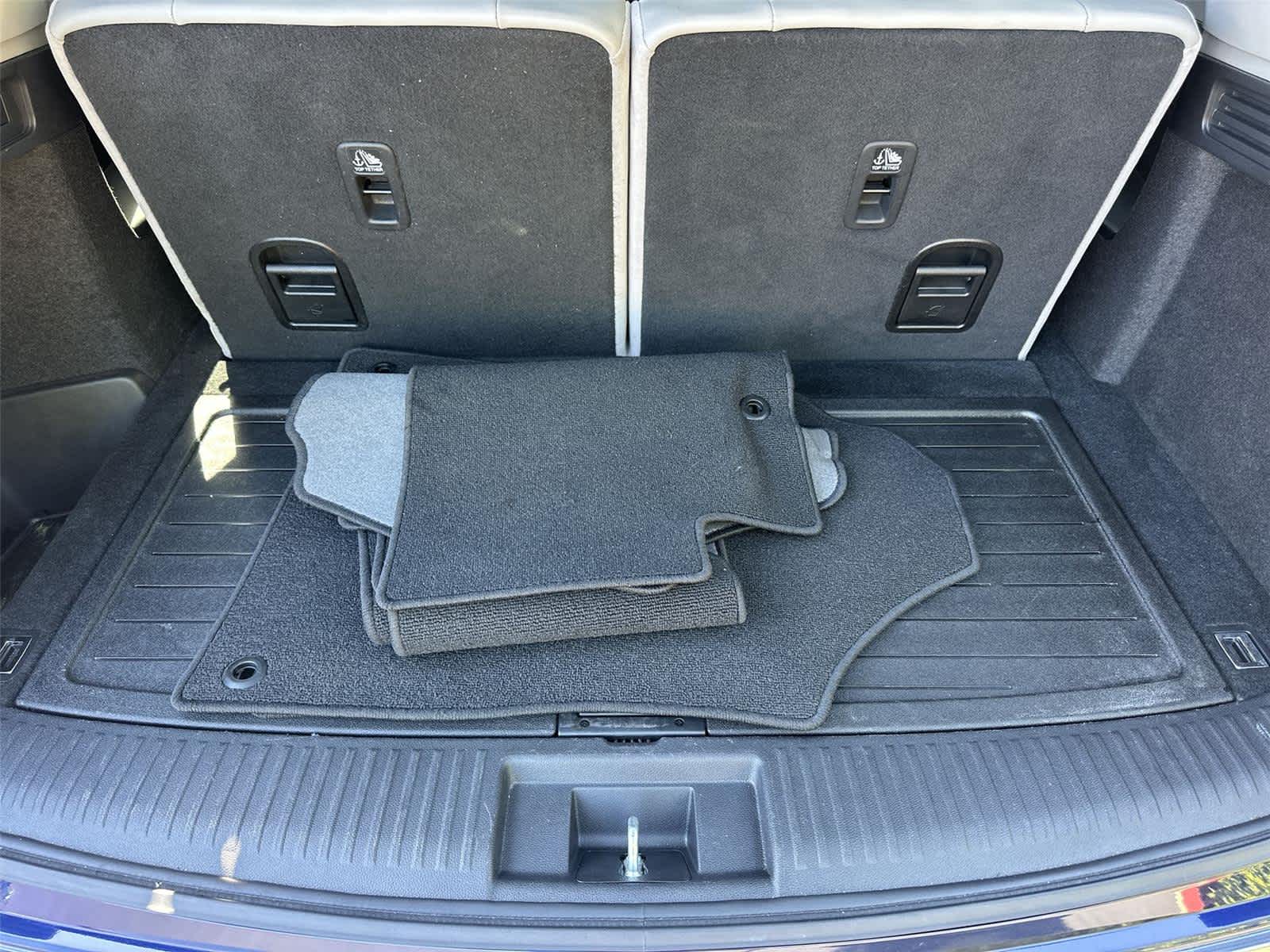 Thumbnail: 2023 Acura MDX - 20