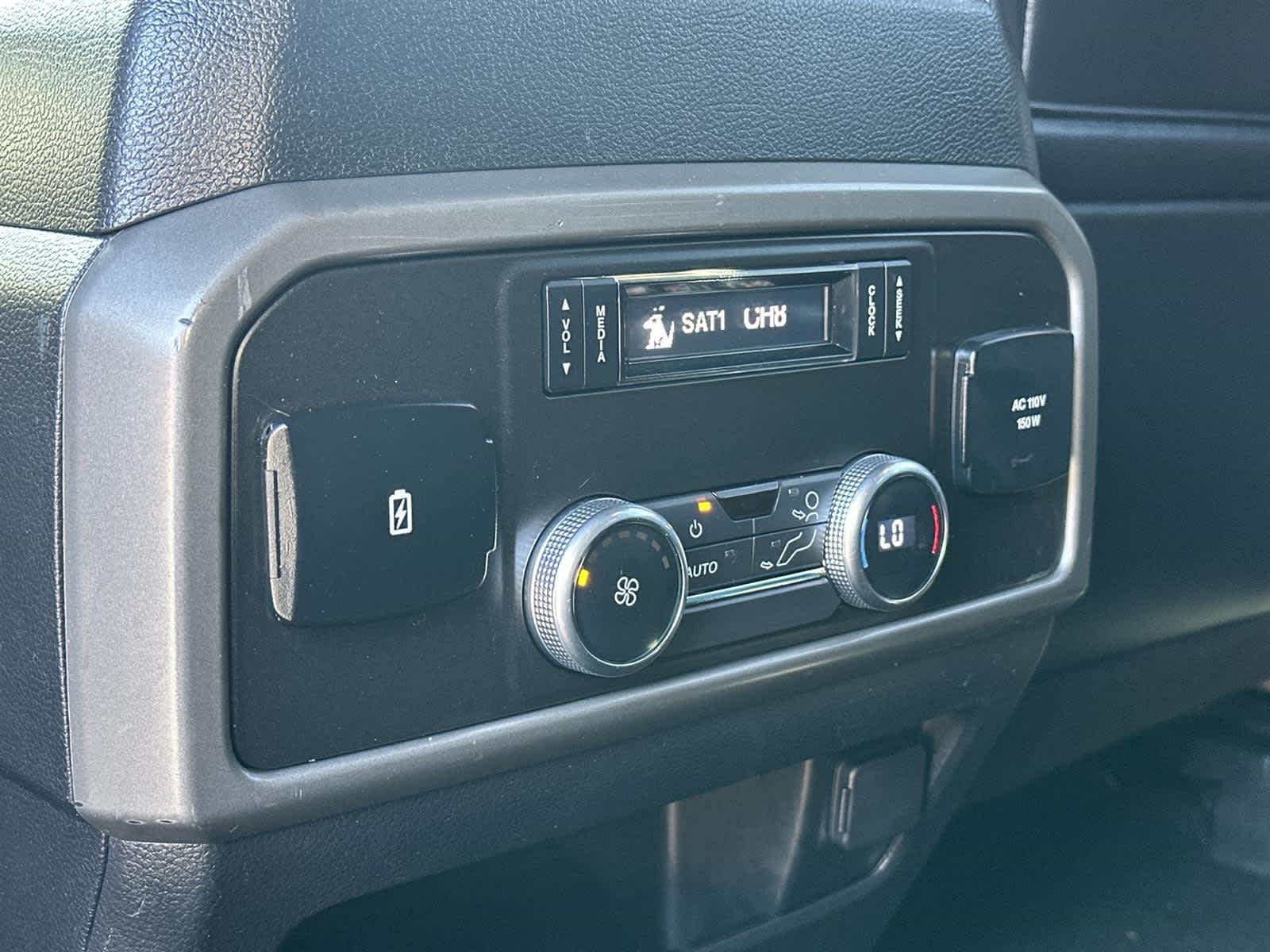 Thumbnail: 2019 Ford Expedition - 30