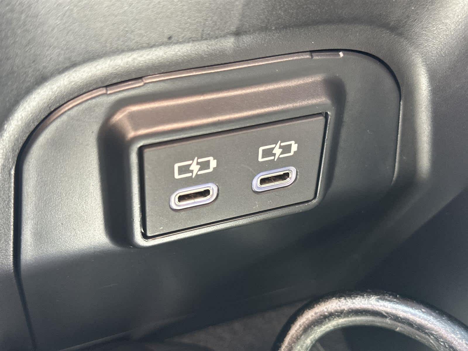 Thumbnail: 2025 Toyota RAV4 - 30