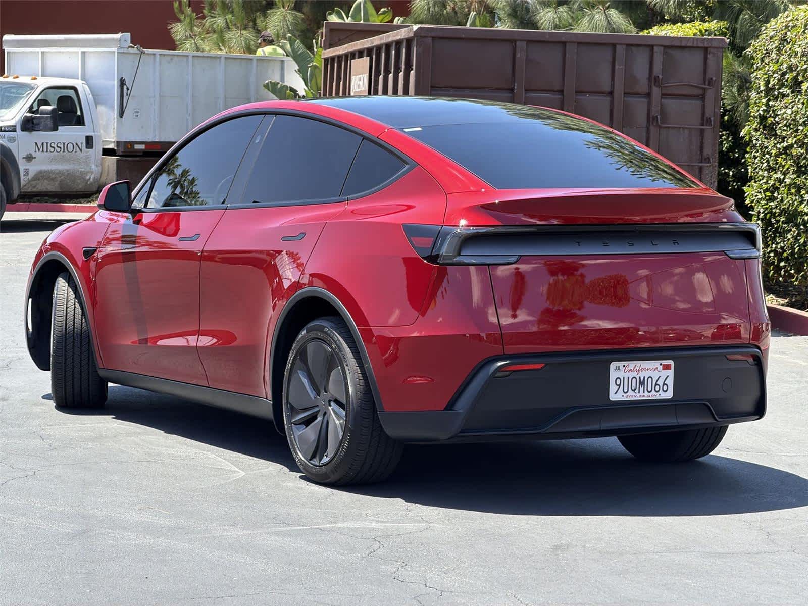 Thumbnail: 2026 Tesla Model Y - 5