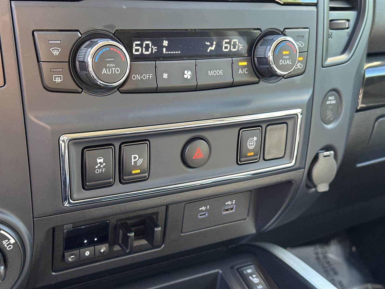 Thumbnail: 2024 Nissan Titan - 27