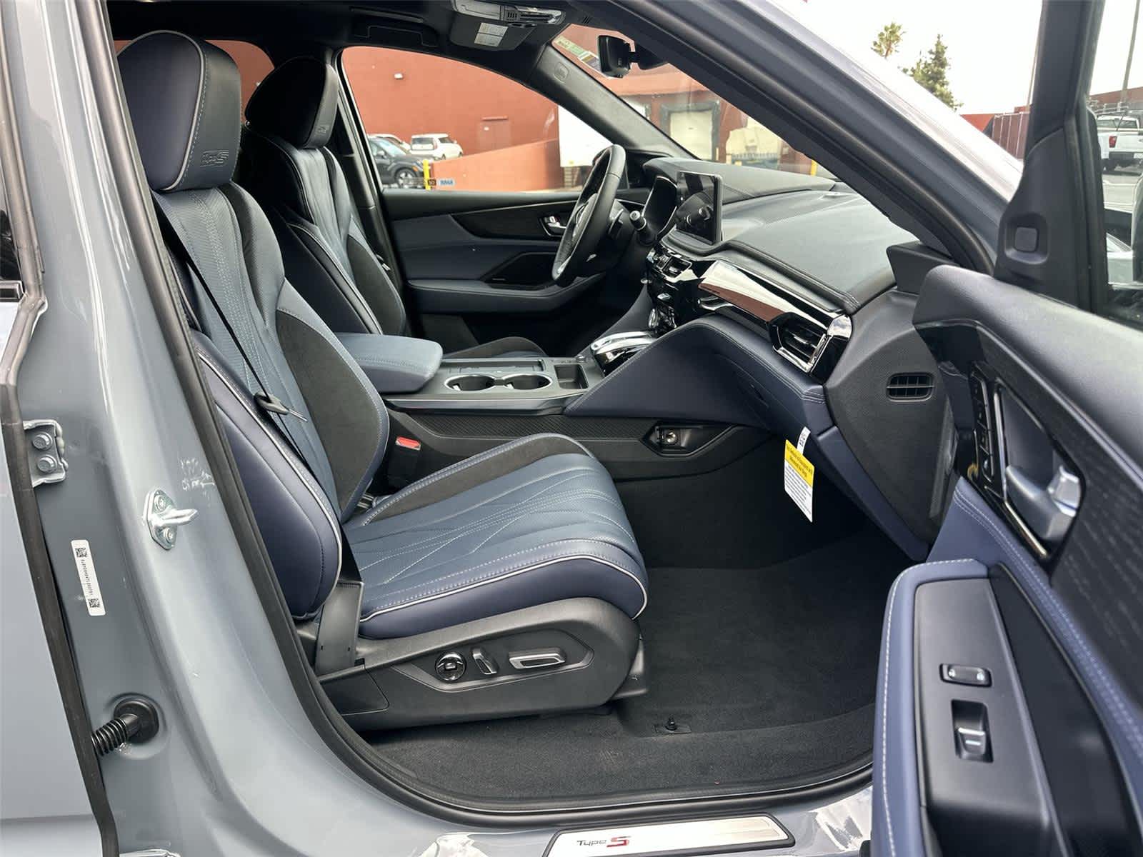 Thumbnail: 2026 Acura MDX - 14