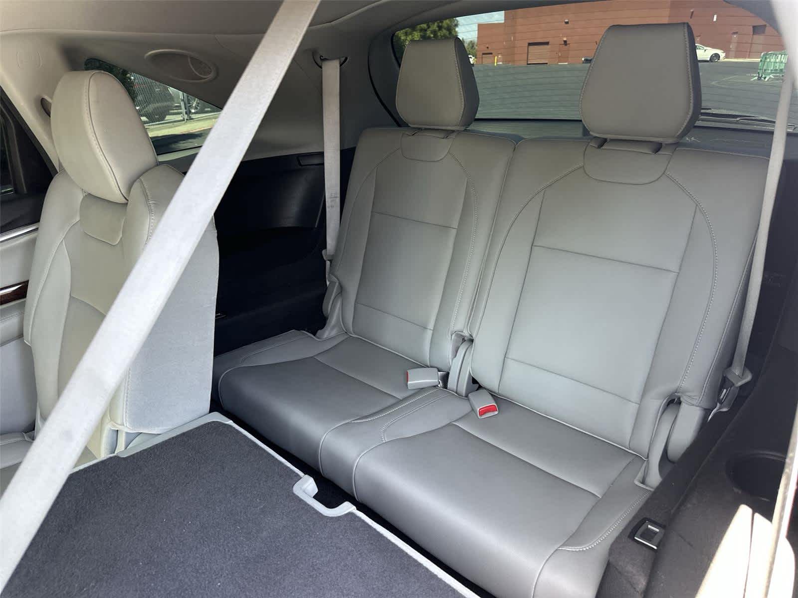 Thumbnail: 2017 Acura MDX - 32