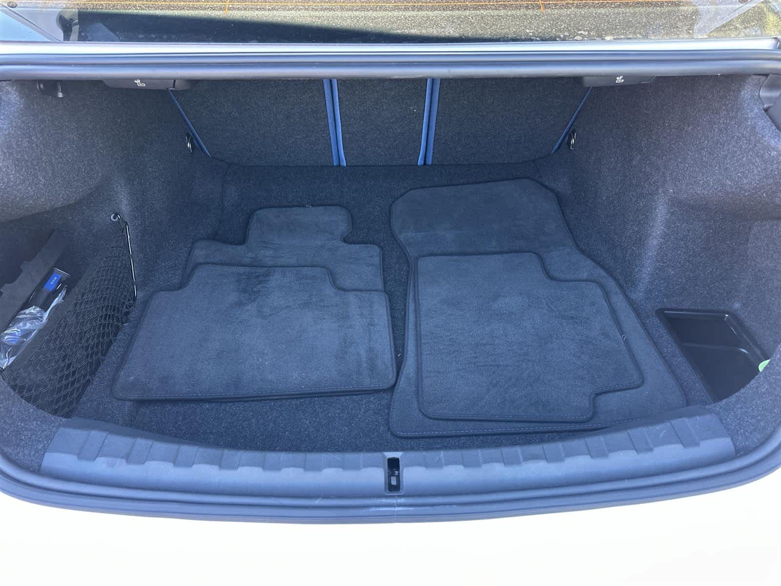 Thumbnail: 2025 BMW M3 - 20