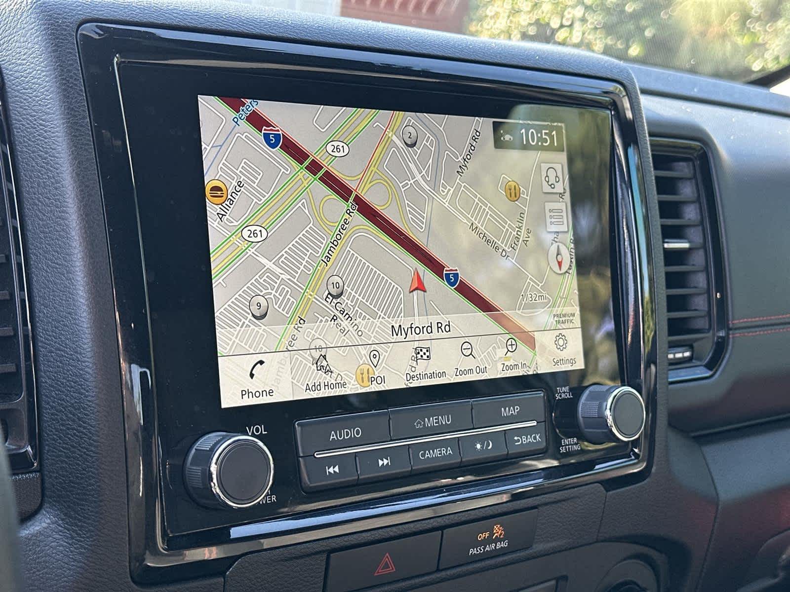 Thumbnail: 2022 Nissan Frontier - 17