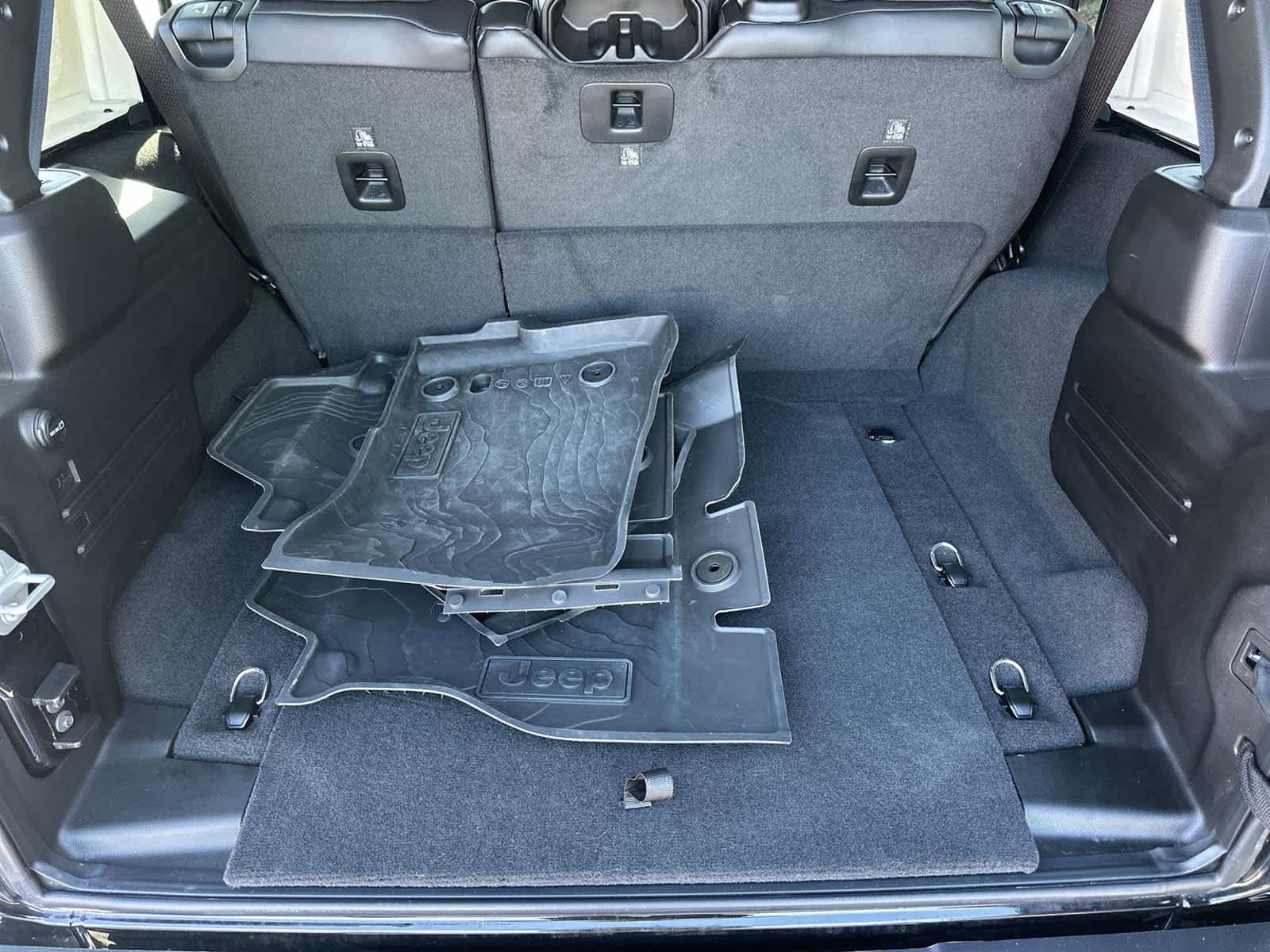 Thumbnail: 2025 Jeep Wrangler - 19